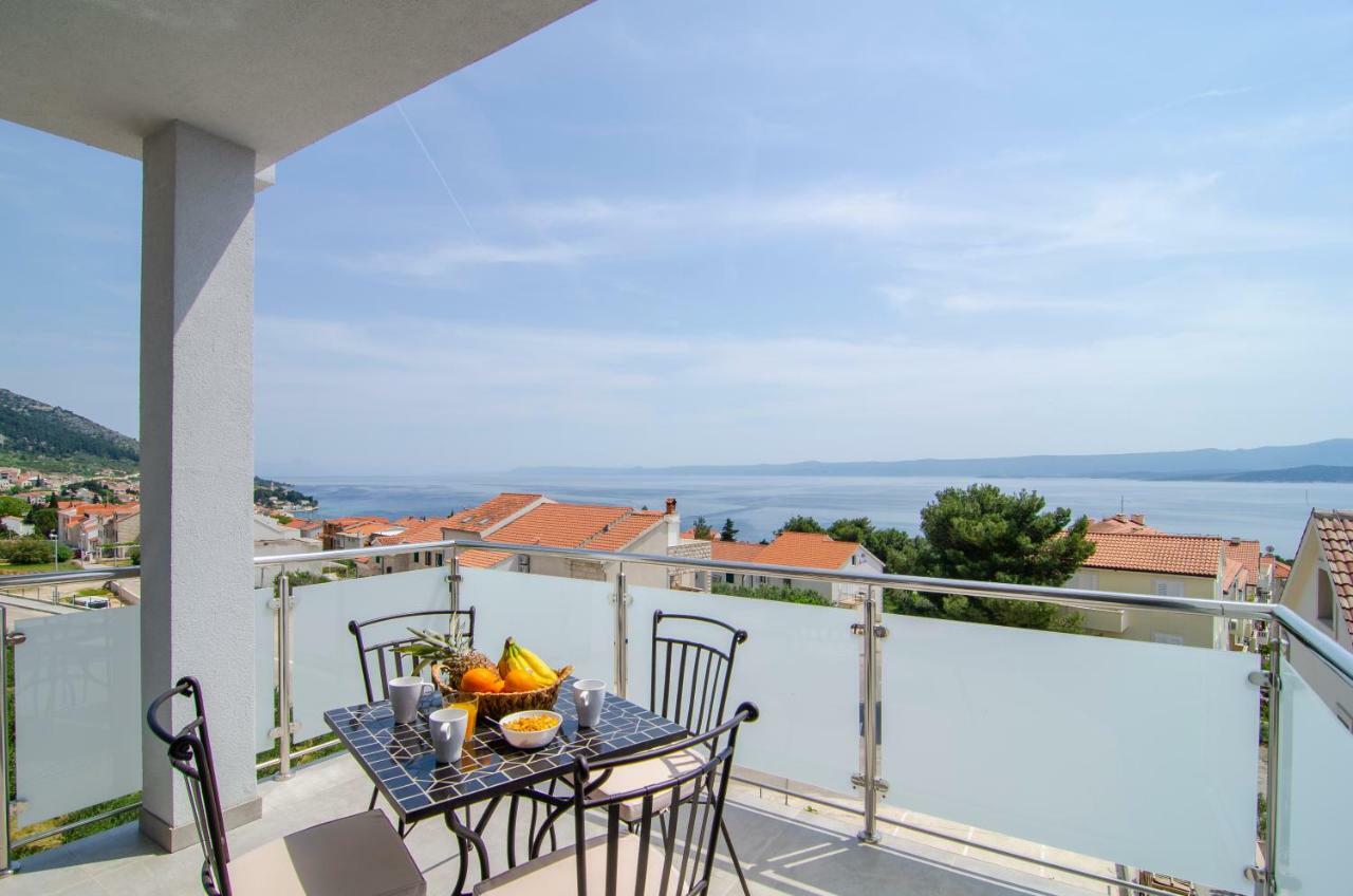 Apartments Sara 3 볼 외부 사진