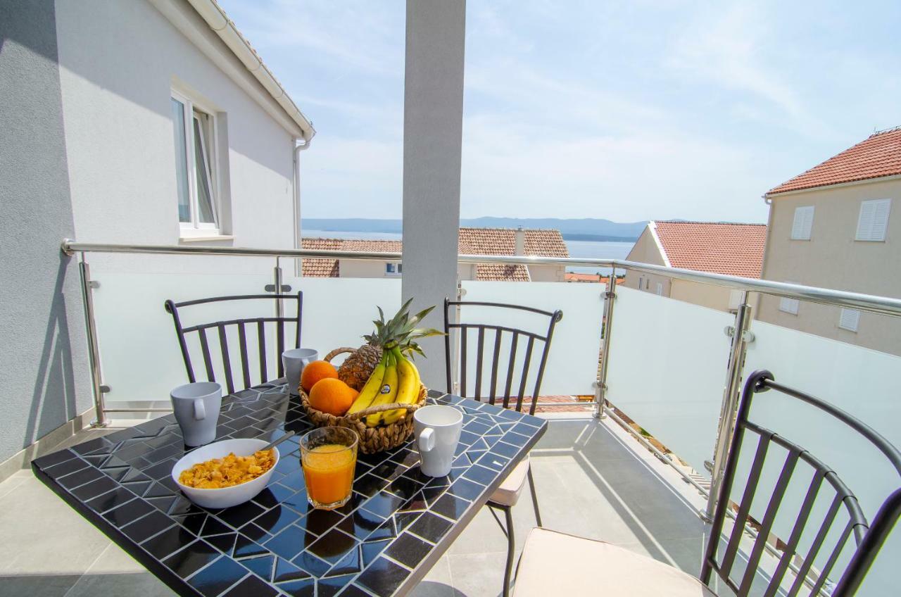 Apartments Sara 3 볼 외부 사진